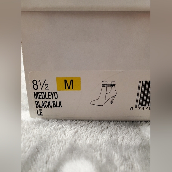 Nine West 3/4 ankle boots - Picture 14 of 15